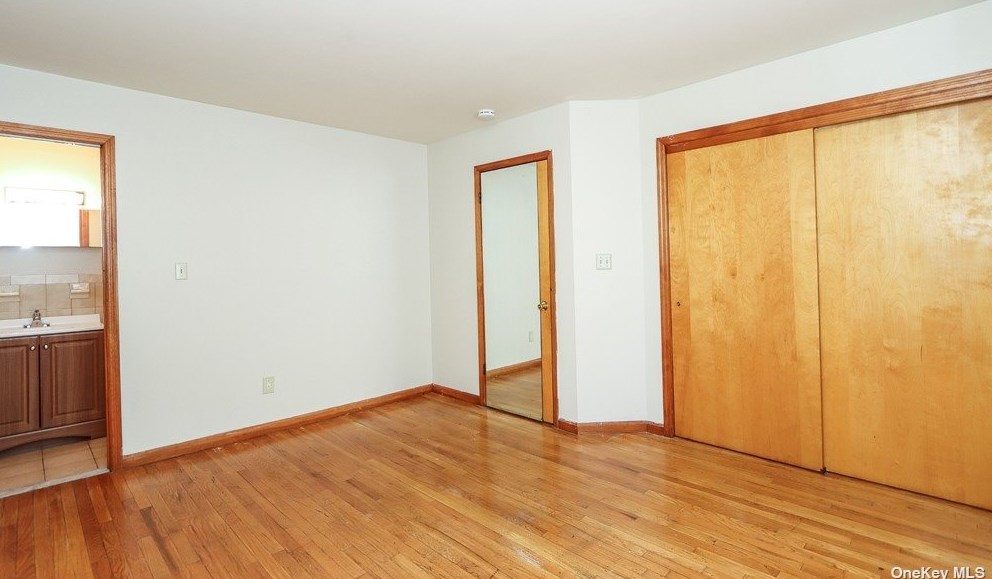 14 2nd St, Glen Cove NY  11542-3824 exterior