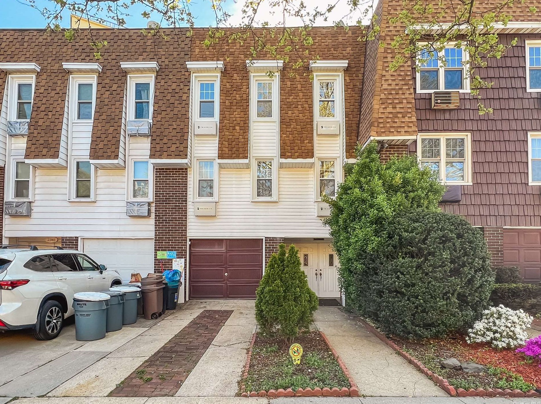 23-47 Corporal Kennedy St, Flushing, NY 11360-1448