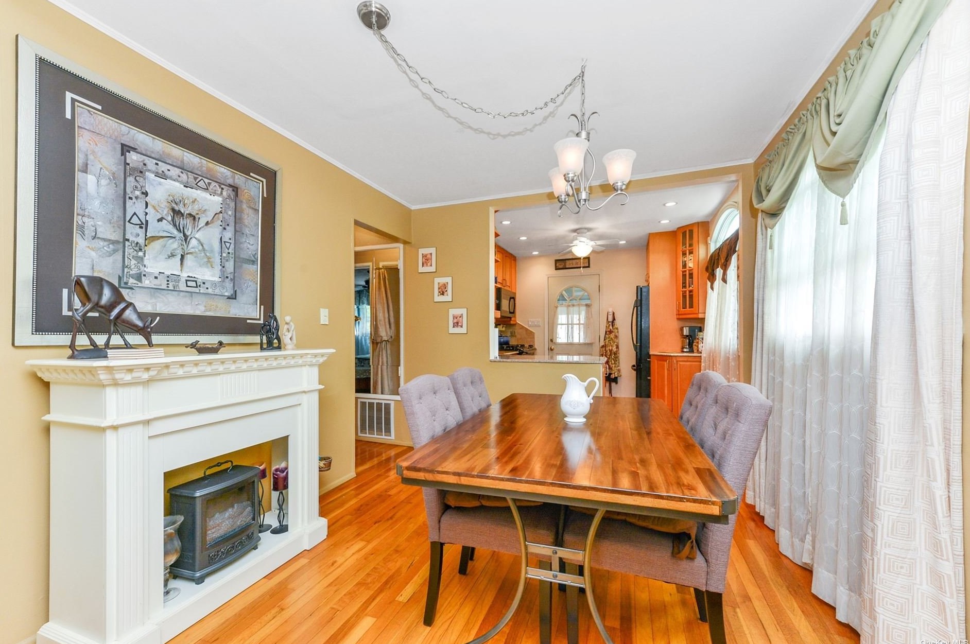 46-43 206th St, Flushing NY exterior