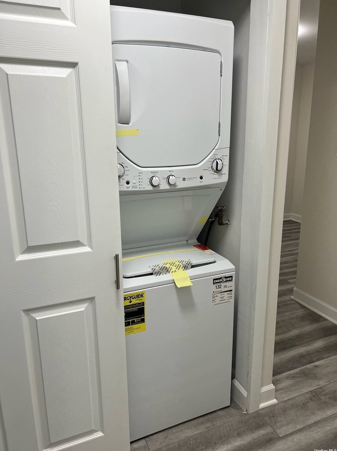 69-25 242nd St, Flushing NY  exterior