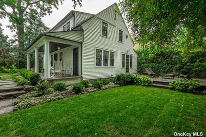 323 Forest Road - Photo 1