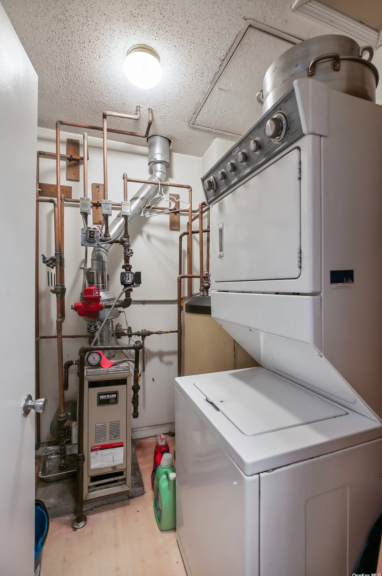 188 Berriman St, Brooklyn NY 11208-2318 exterior