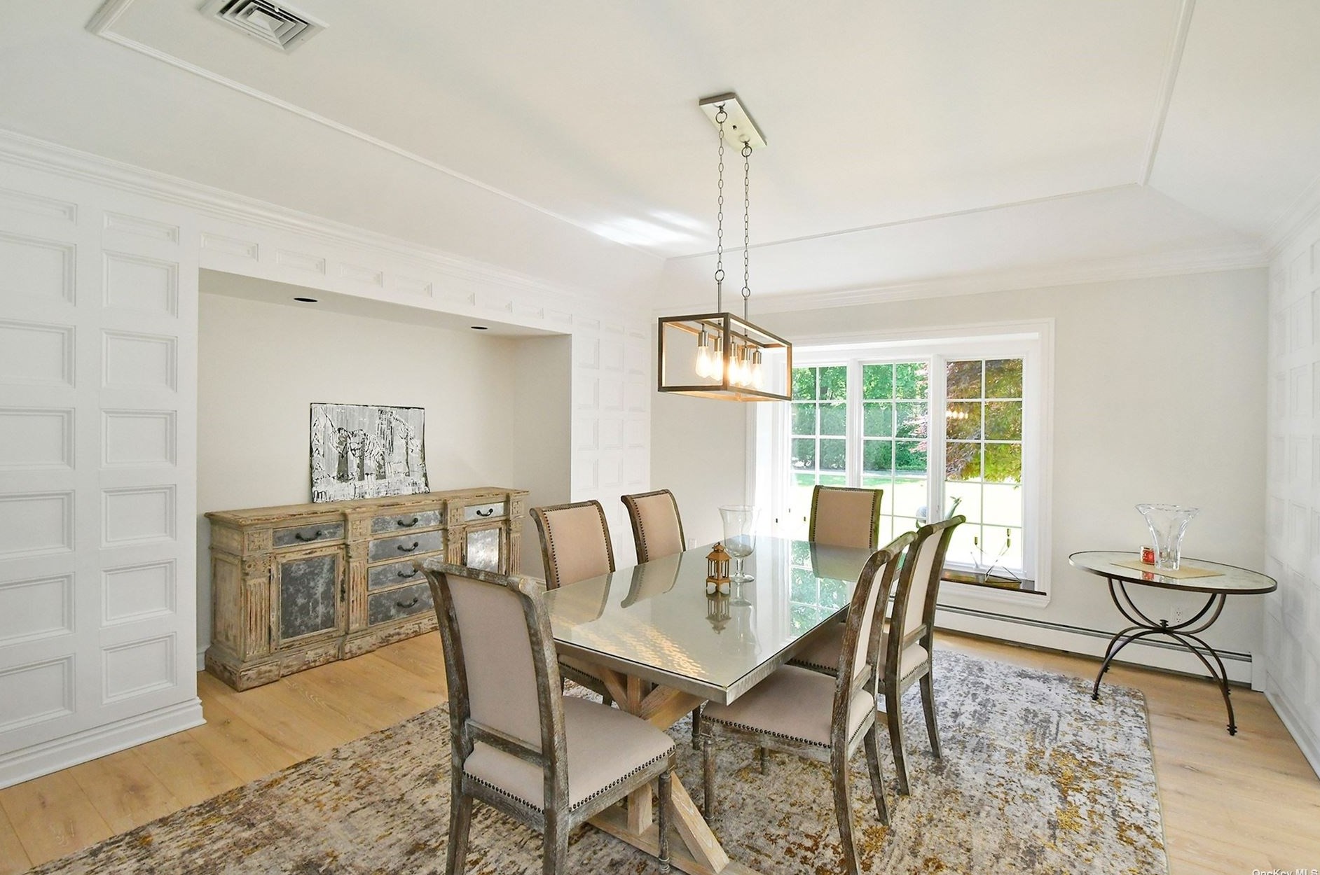 310 Annandale Dr, Syosset NY  11791-1001 exterior