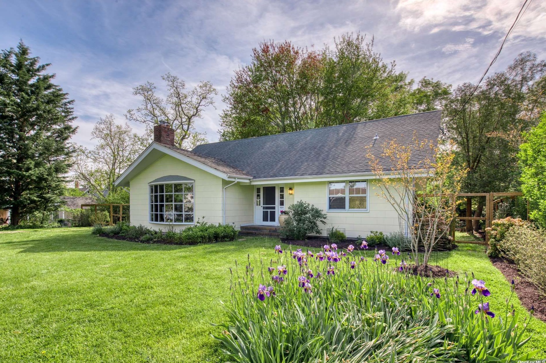 595 Navy St, Orient Point, NY 11957