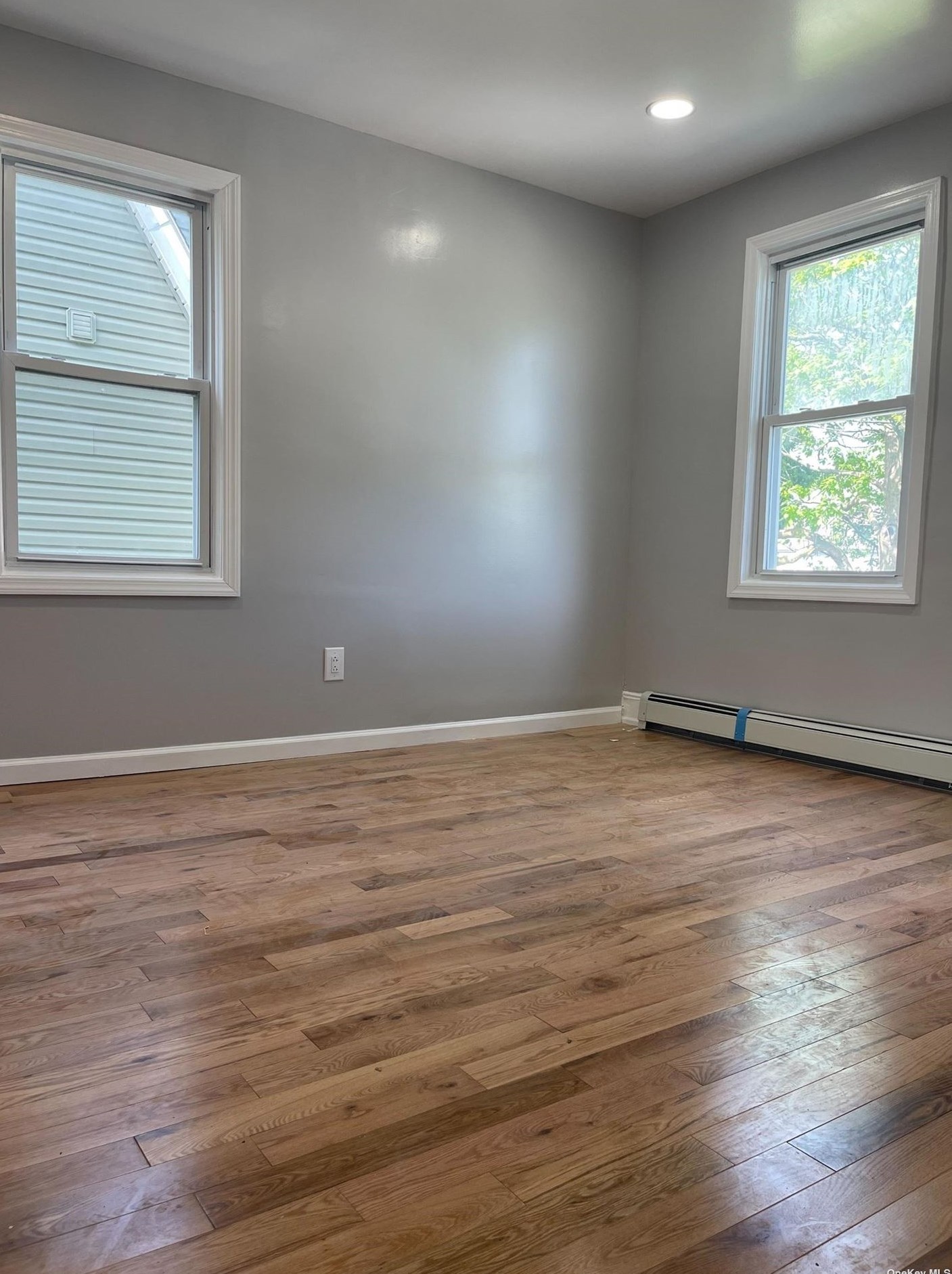 88-12 Gettysburg St #2, Jamaica, NY 11426