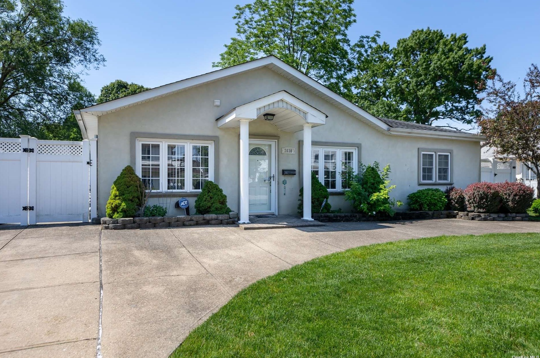 2630 Cypress Ave, Hempstead, NY 11554-4250