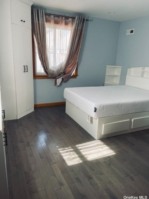 140-17 Poplar Ave #1fl, Flushing, NY 11355