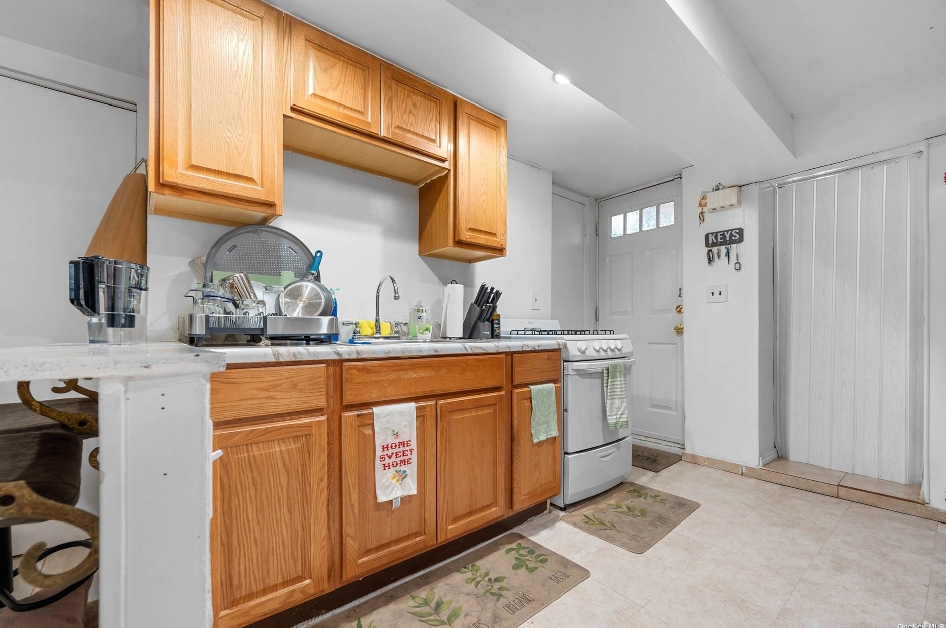 61-59 77 Pl, Flushing NY exterior