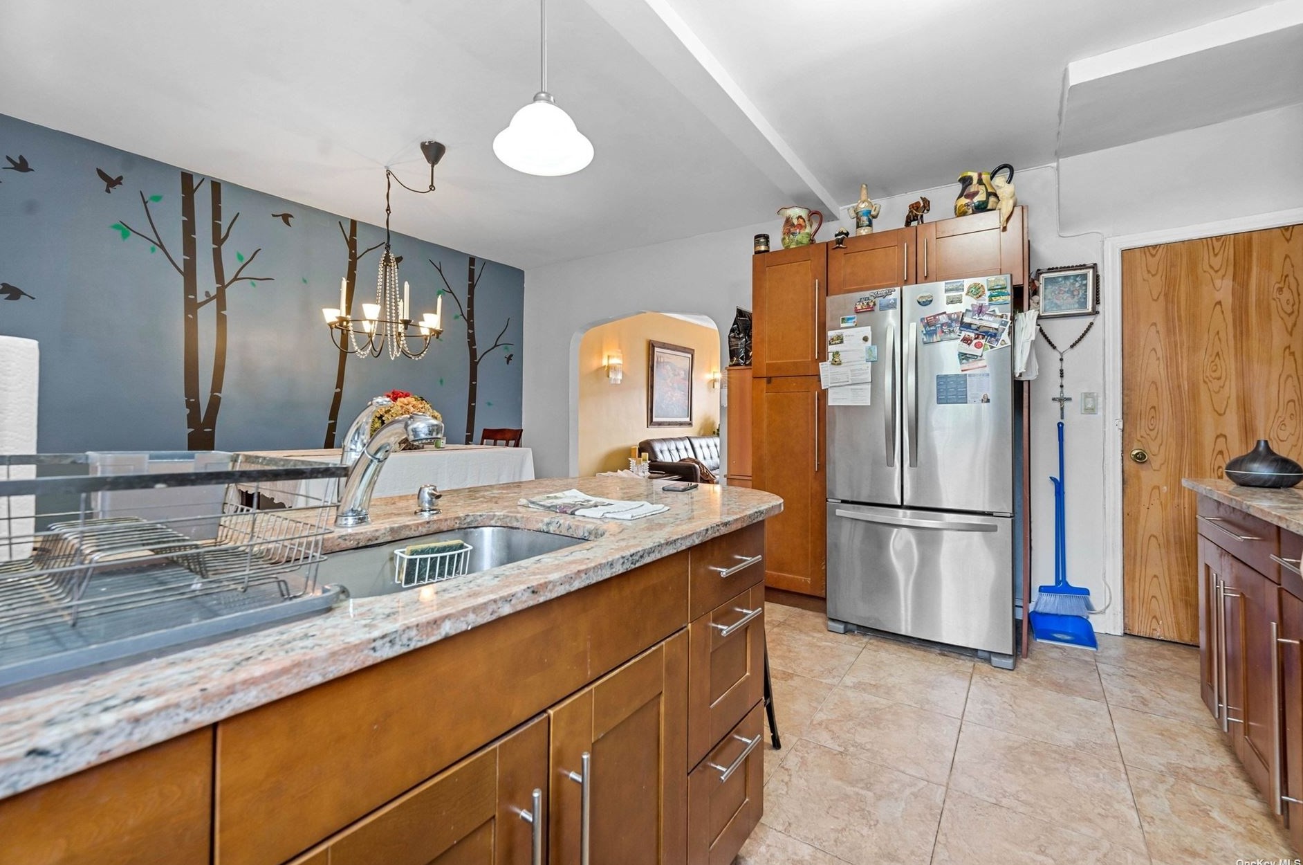 61-59 77 Pl, Flushing NY exterior