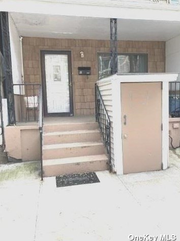 2774 Marion Ave, Bronx, NY 10458