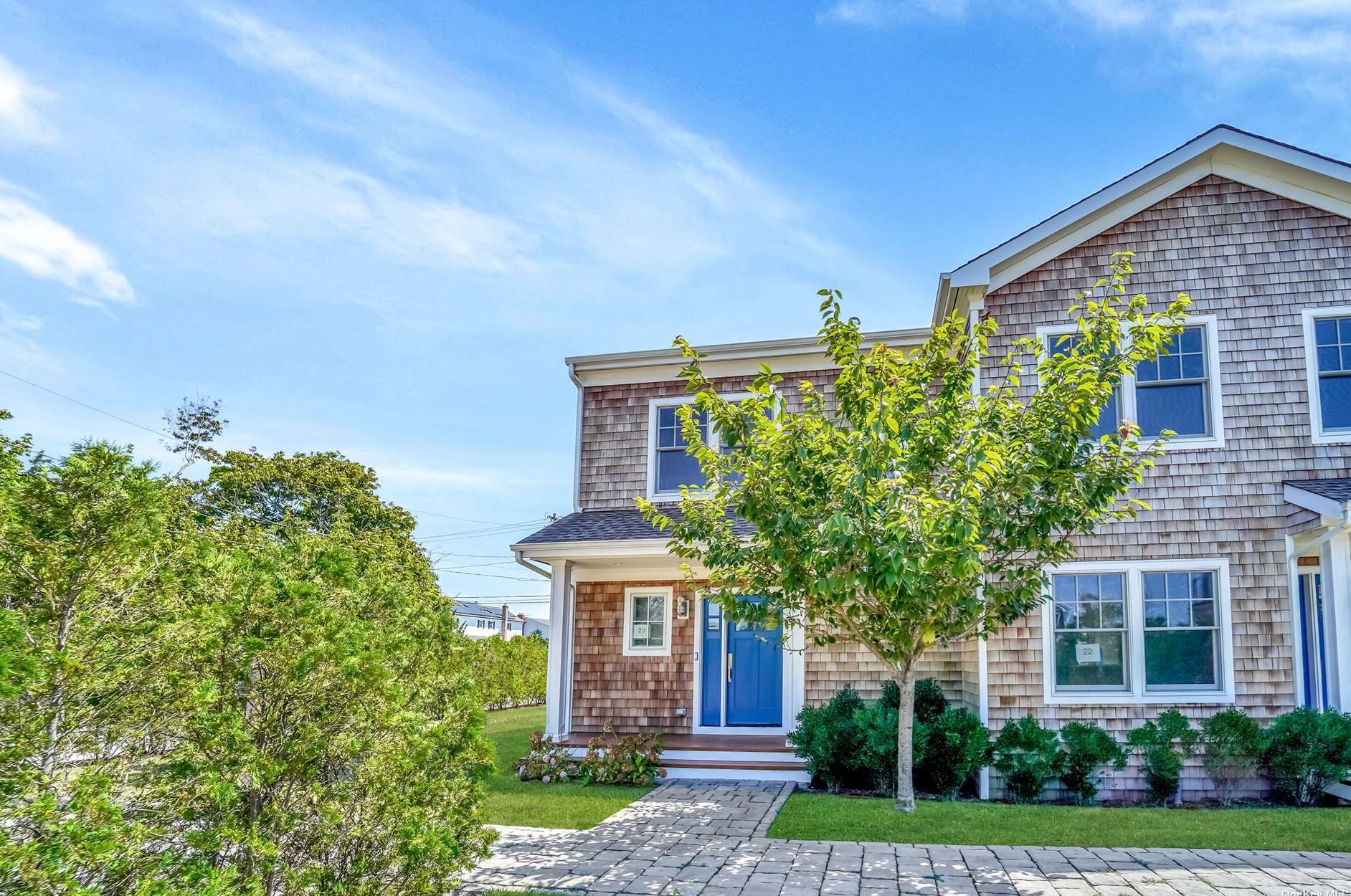 68 Foster Ave #23, Hampton Bays, NY 11946