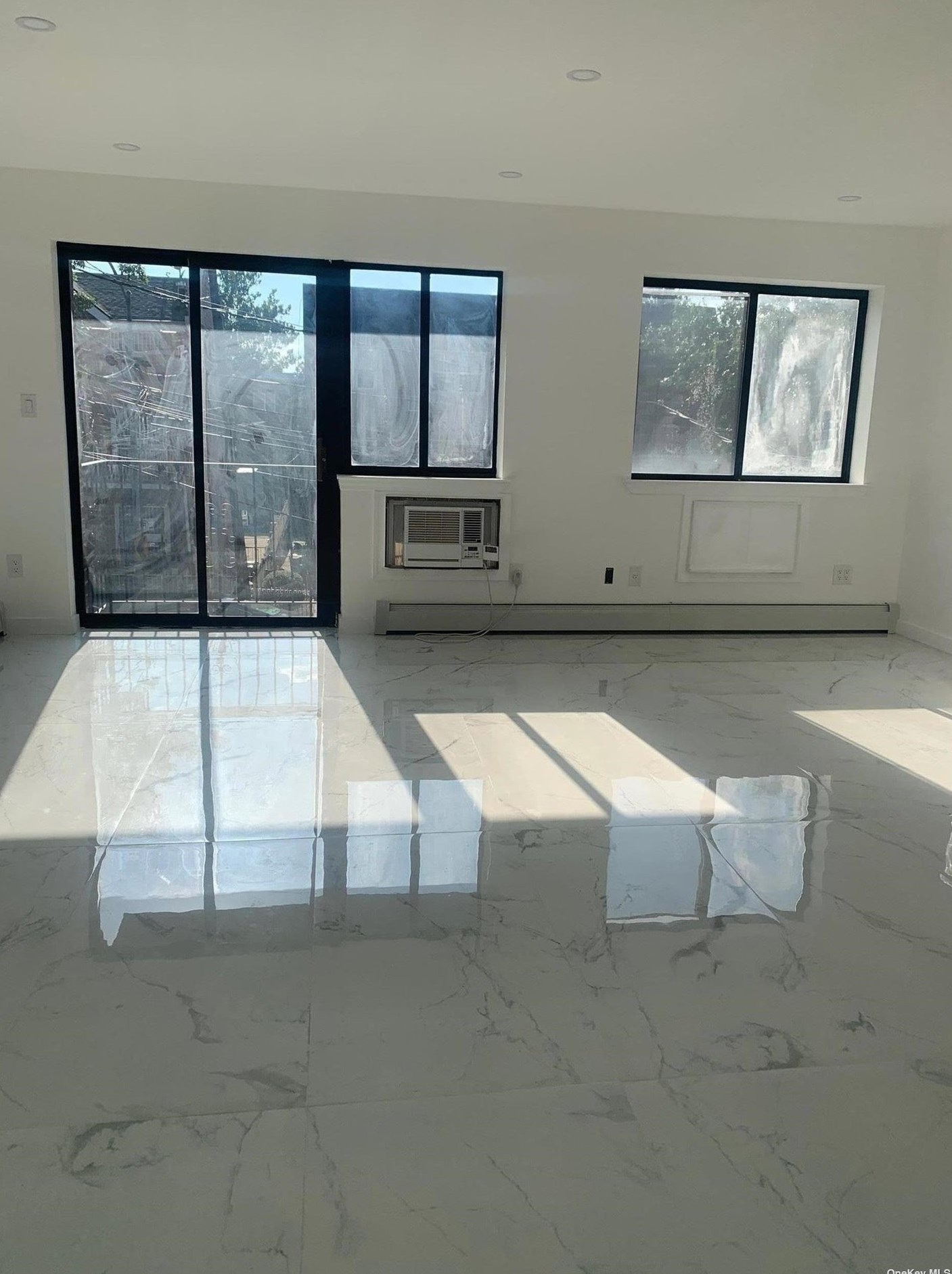 5127 Codwise Pl Apt 2a, Flushing, NY