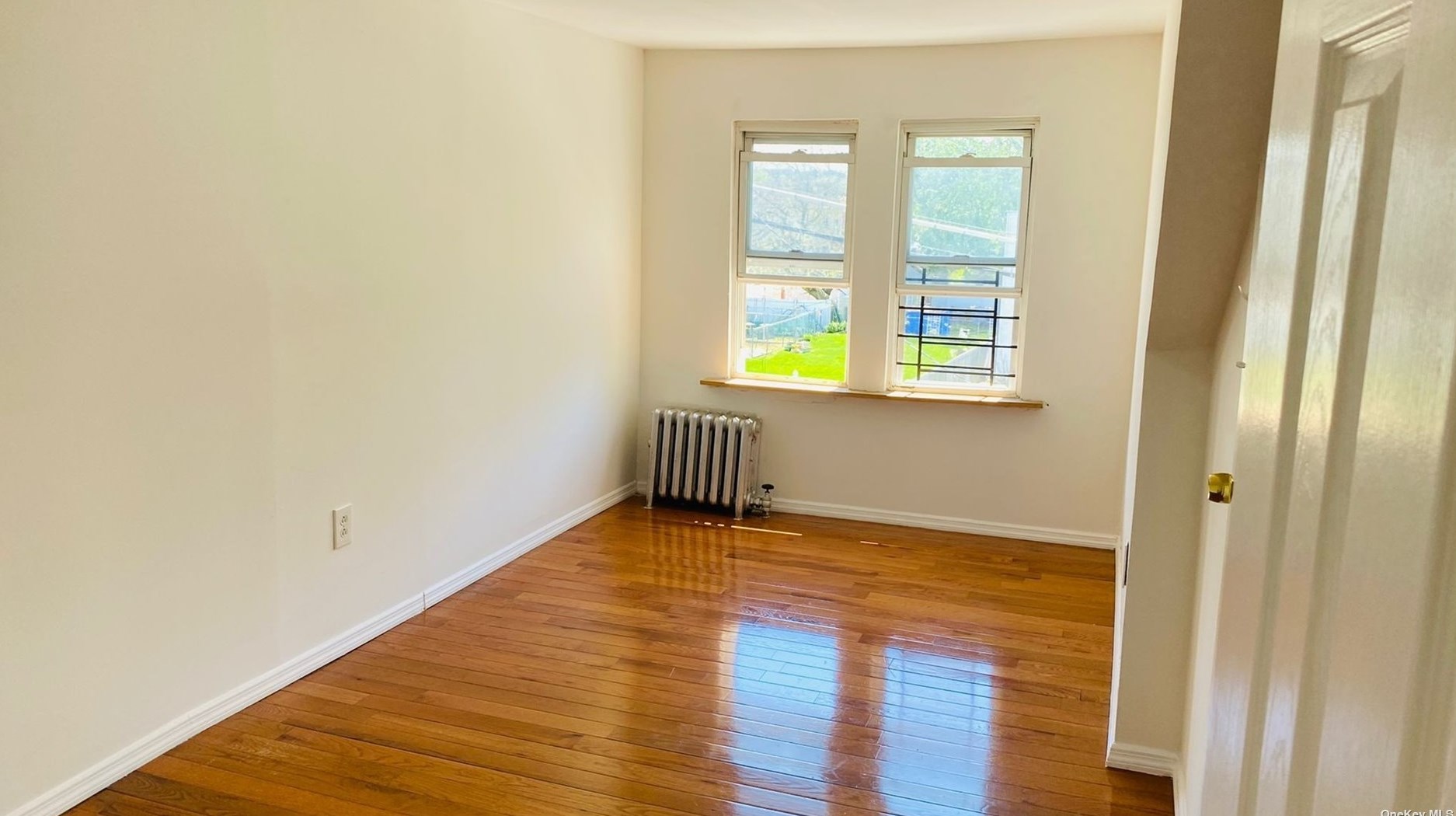 156-07 111th Ave #2nd, Jamaica, NY 11433