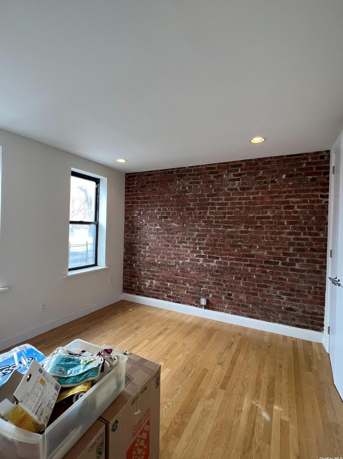 139-19 34th Rd #d12, Flushing, NY 11354