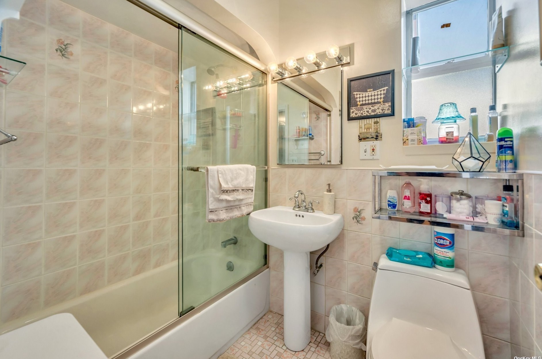 8021 57th Ave, Flushing NY  11373-4705 exterior