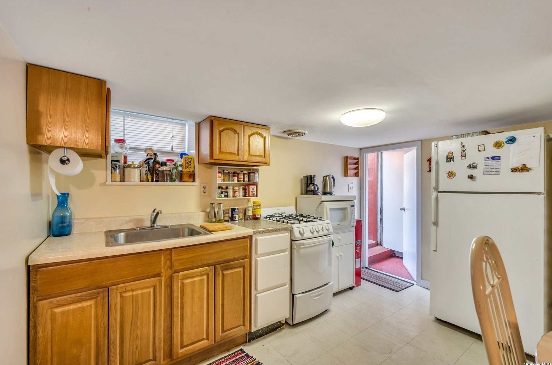 8021 57th Ave, Flushing NY  11373-4705 exterior