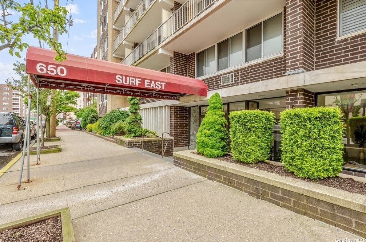 650 Shore Rd #2h, East Atlantic Beach, NY 11561