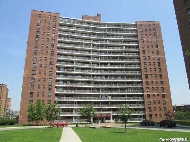 61-15 98th St #5e, Flushing, NY 11374