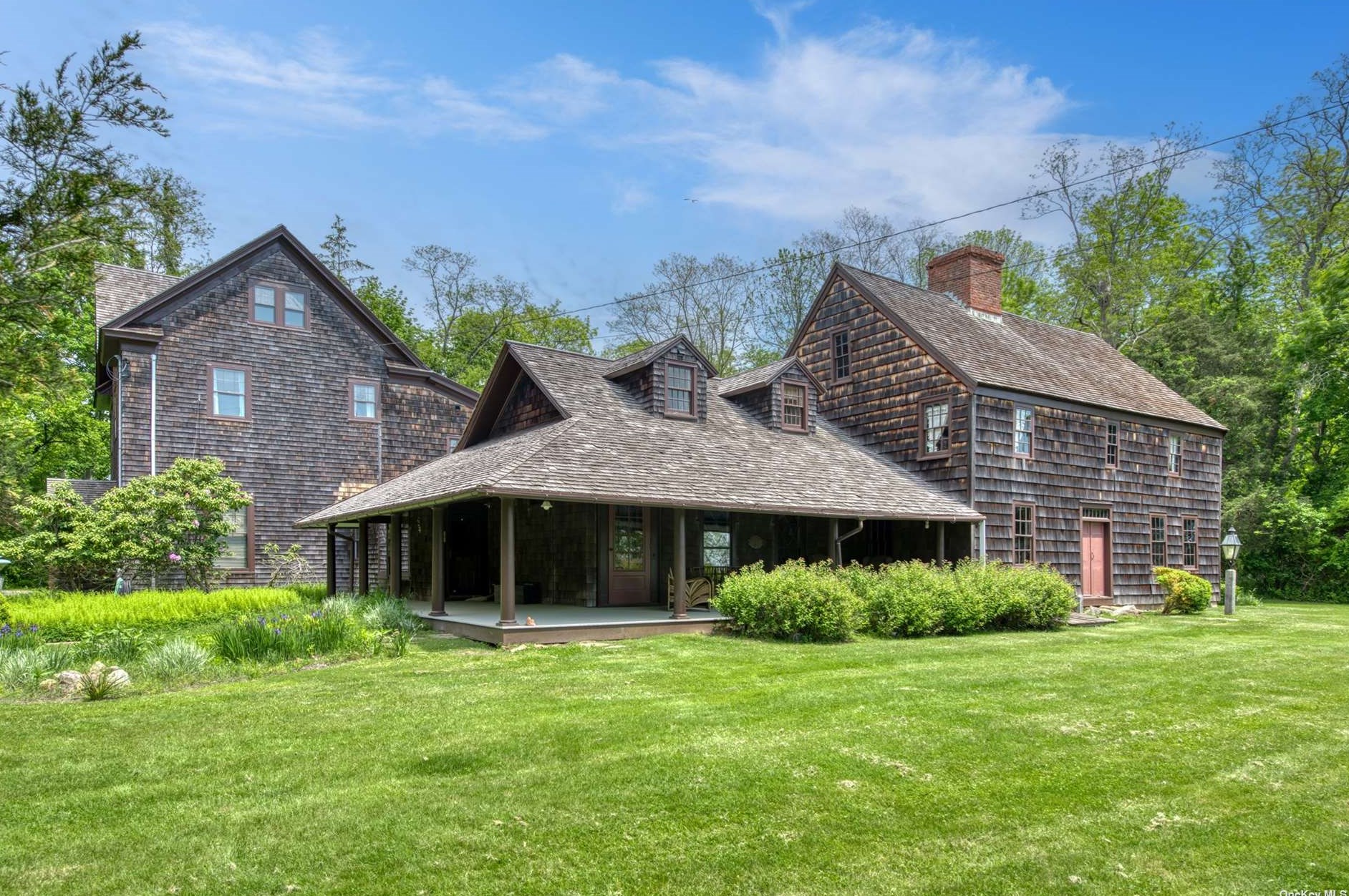 30675 Main Rd, Orient Point, NY 11957
