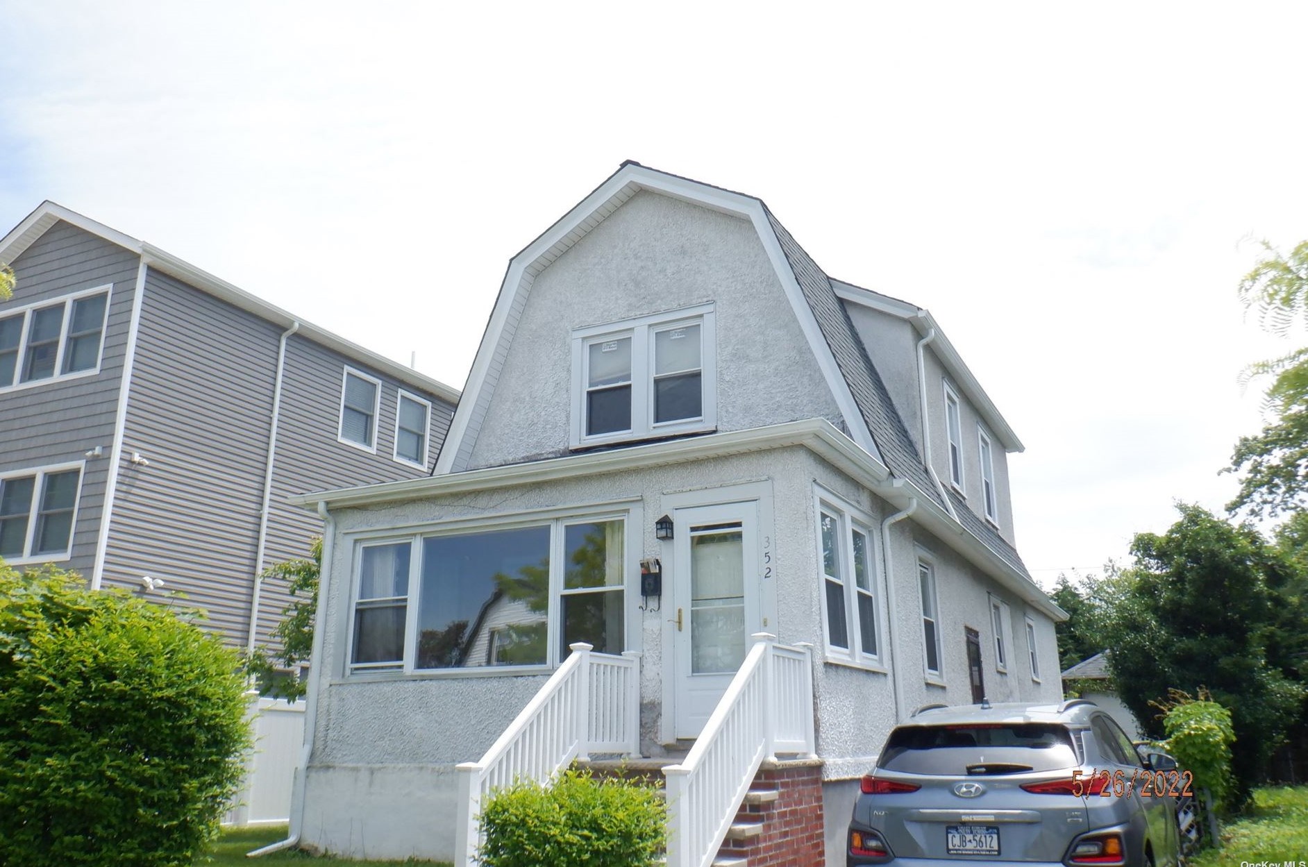352 Walnut St, East Atlantic Beach, NY 11561-3619
