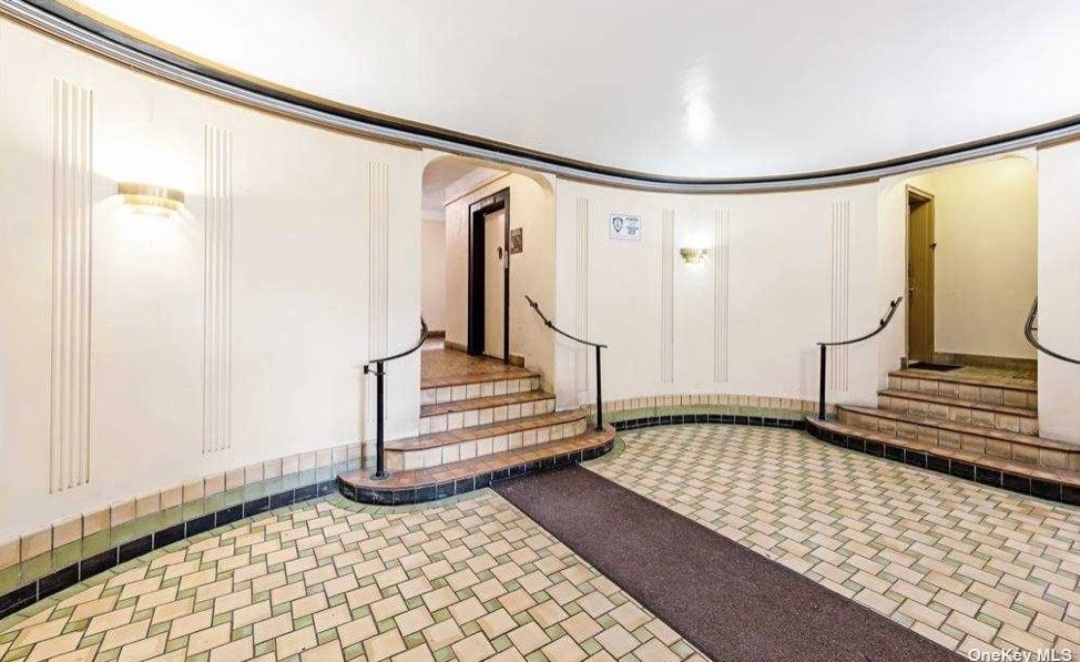 2965 Decatur Ave #5, Bronx, NY 10458