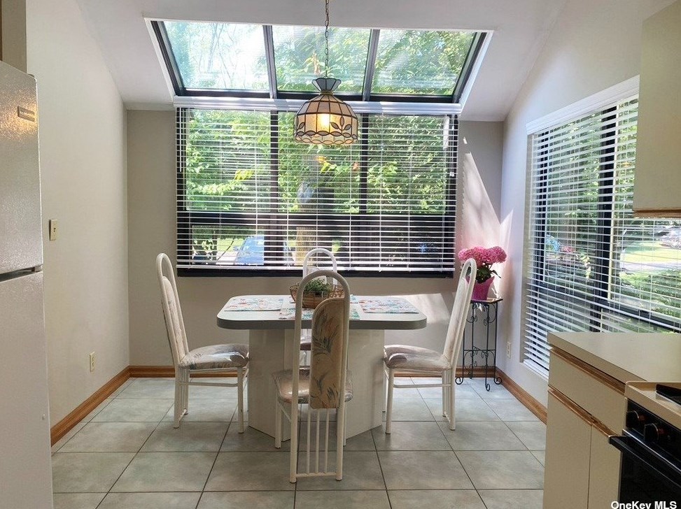 118 Beecher Avenue Ext, East Islip, NY 11730-1200