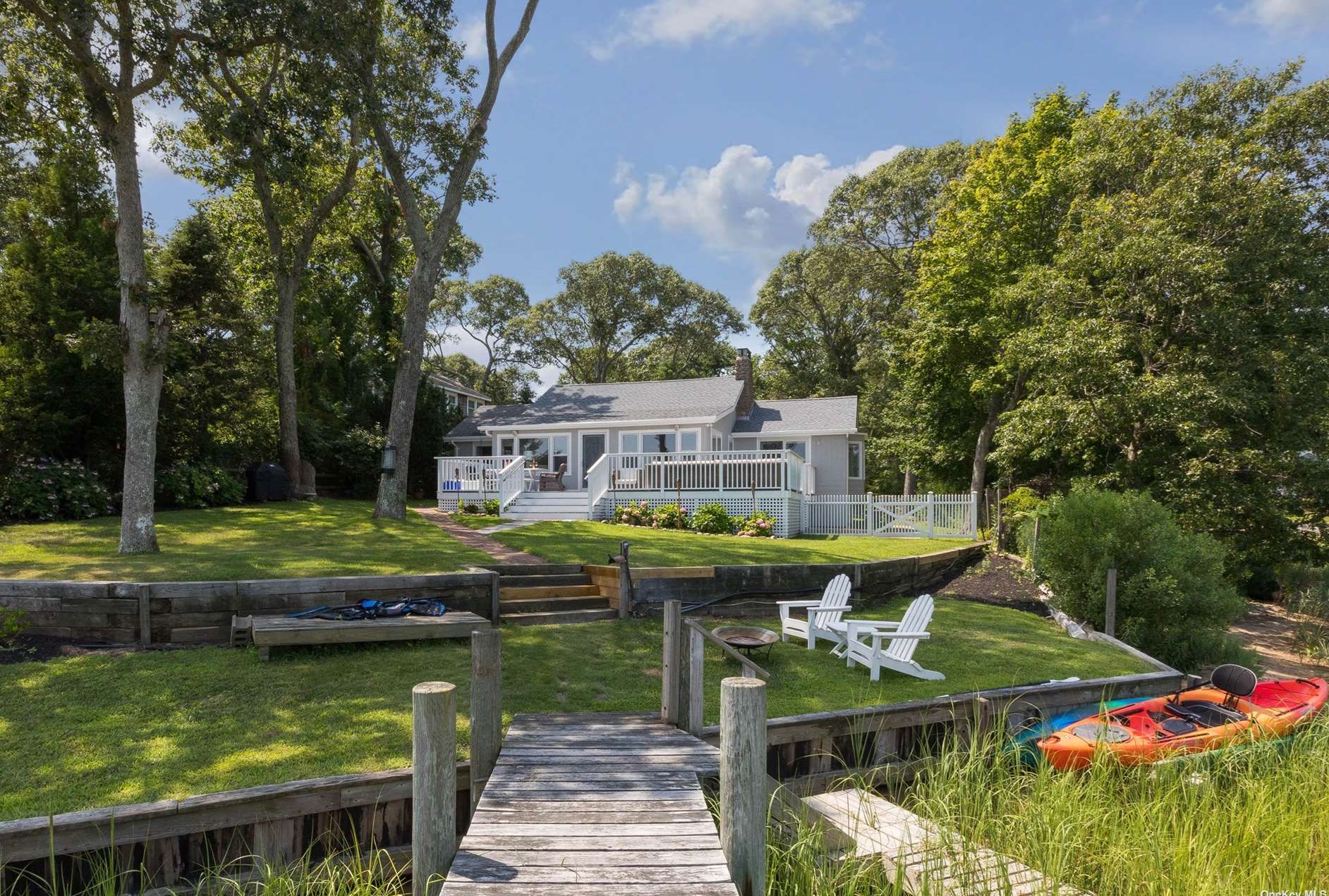 2125 Pine Tree Rd, Nassau Point, NY 11935