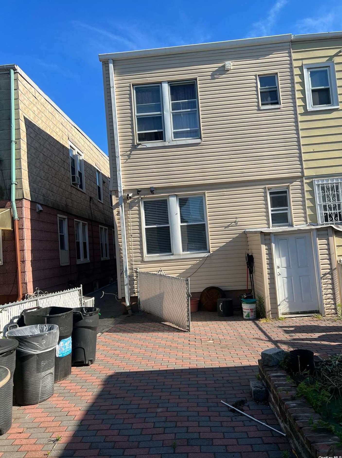 58-21 58th Ave, Flushing, NY 11378-2224