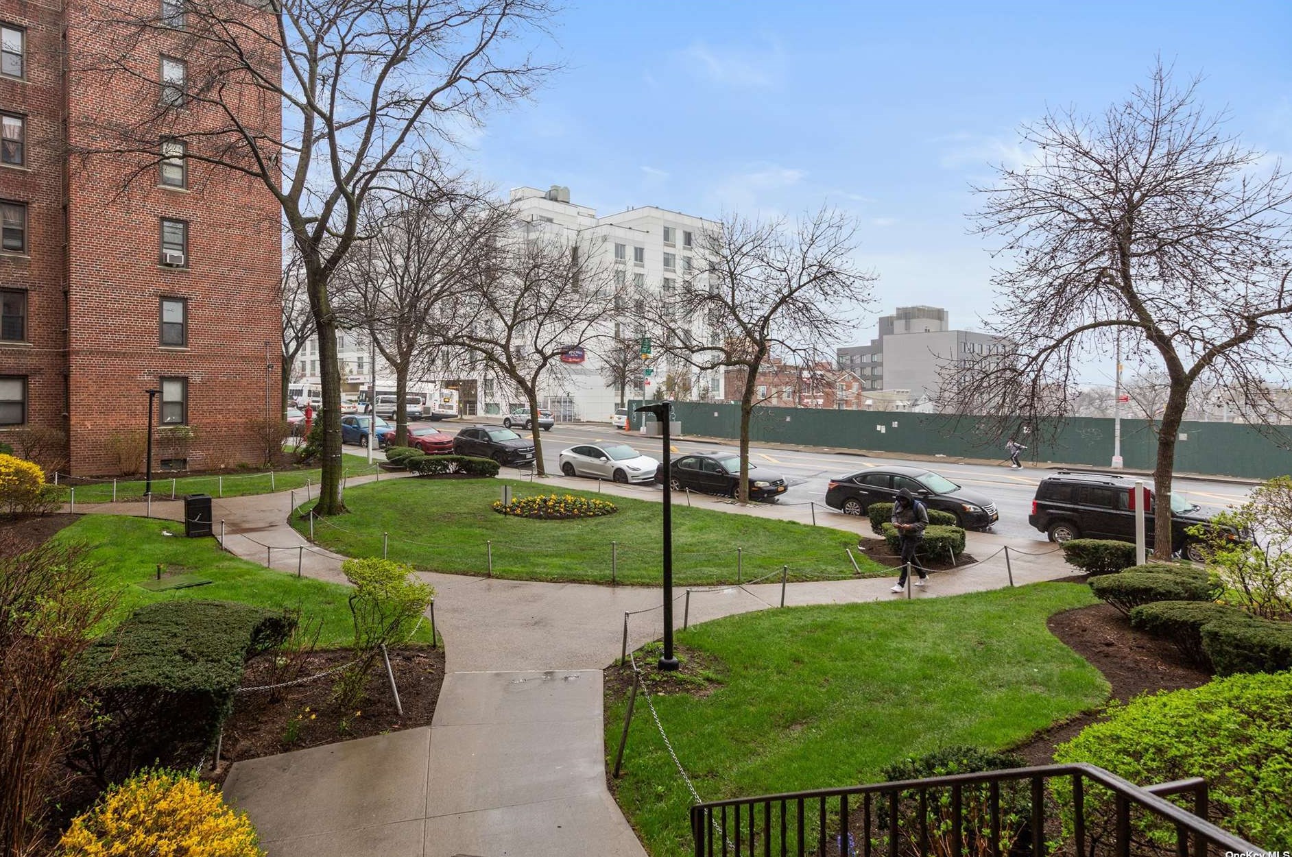 112-30 Northern Blvd, Flushing NY exterior