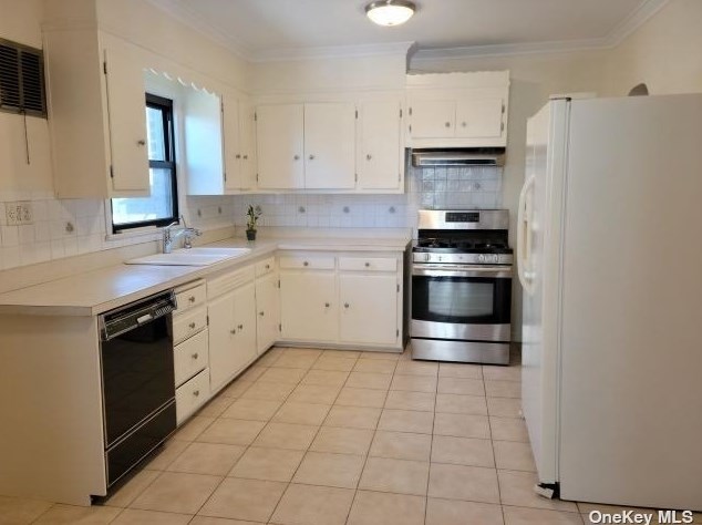136-22 58th Rd, Flushing, NY 11355-0022