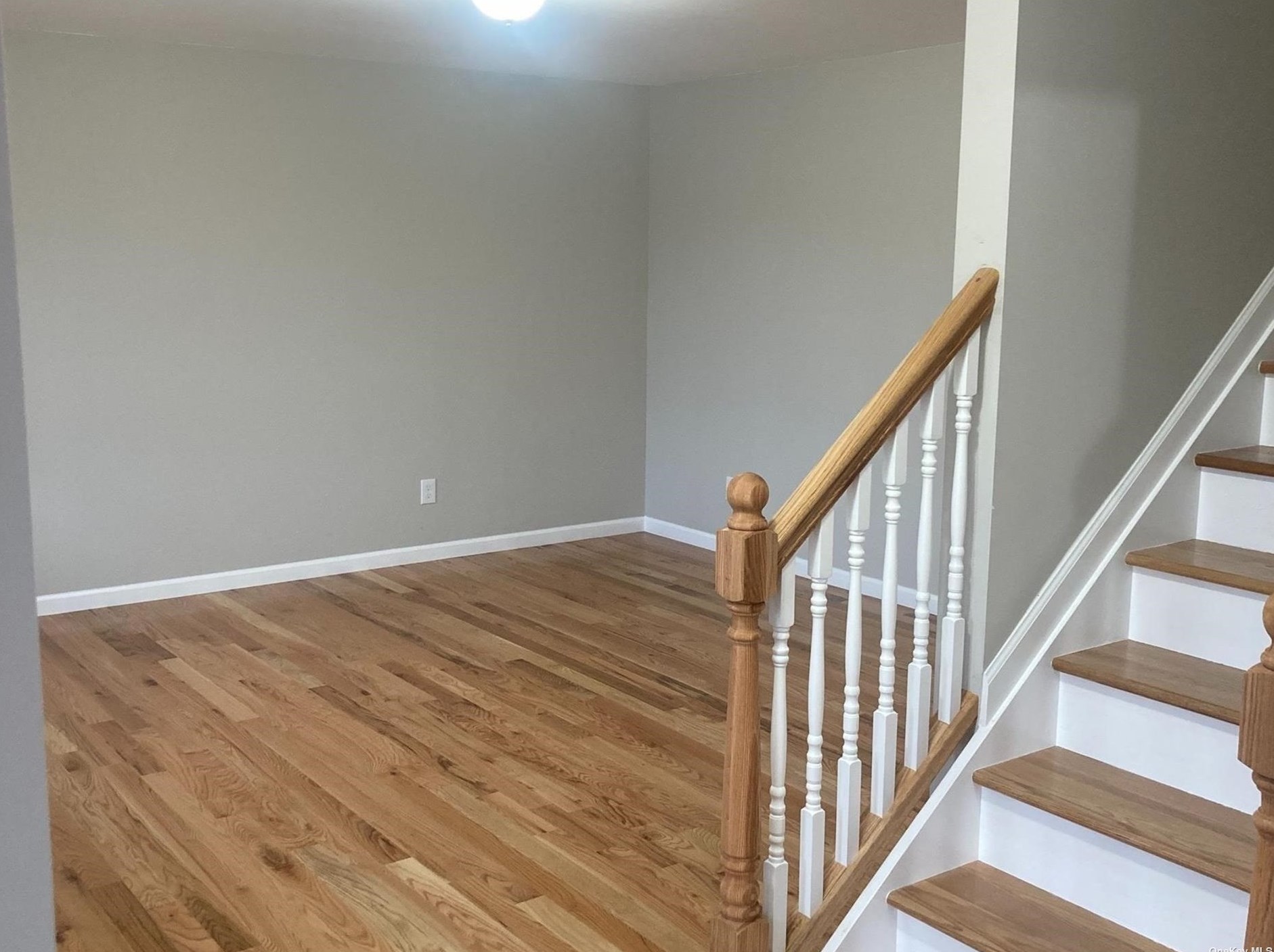 382 Mooney Pond Rd, Farmingville NY  11738-1436 exterior