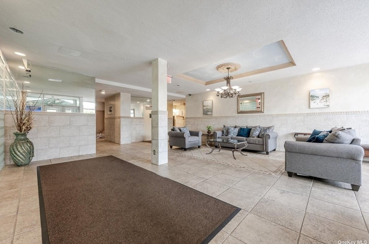 333 E Broadway #2h, East Atlantic Beach, NY 11561