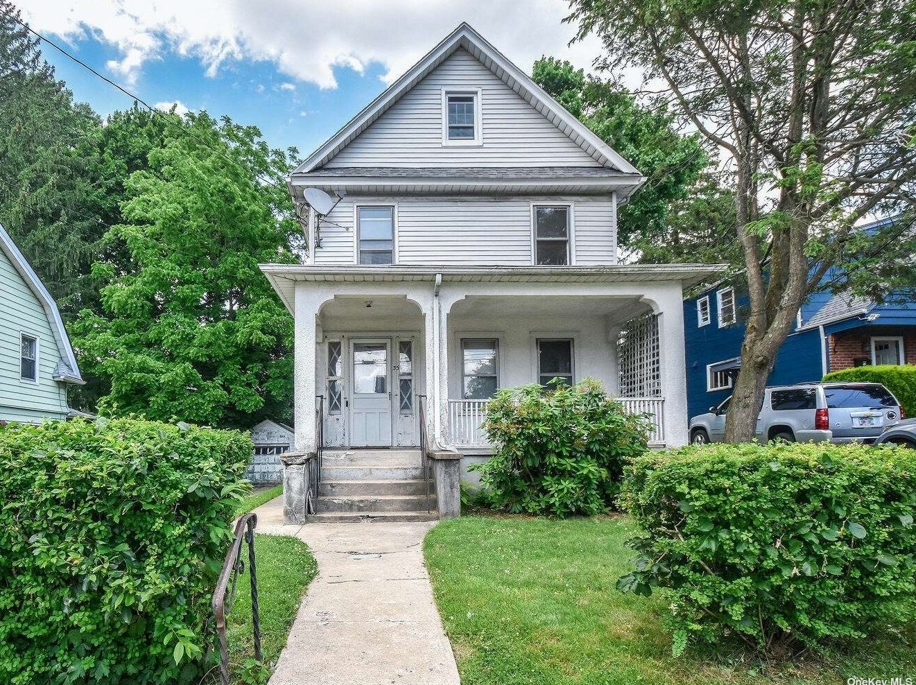 35 Herbert Ave, Port Washington, NY 11050-2914