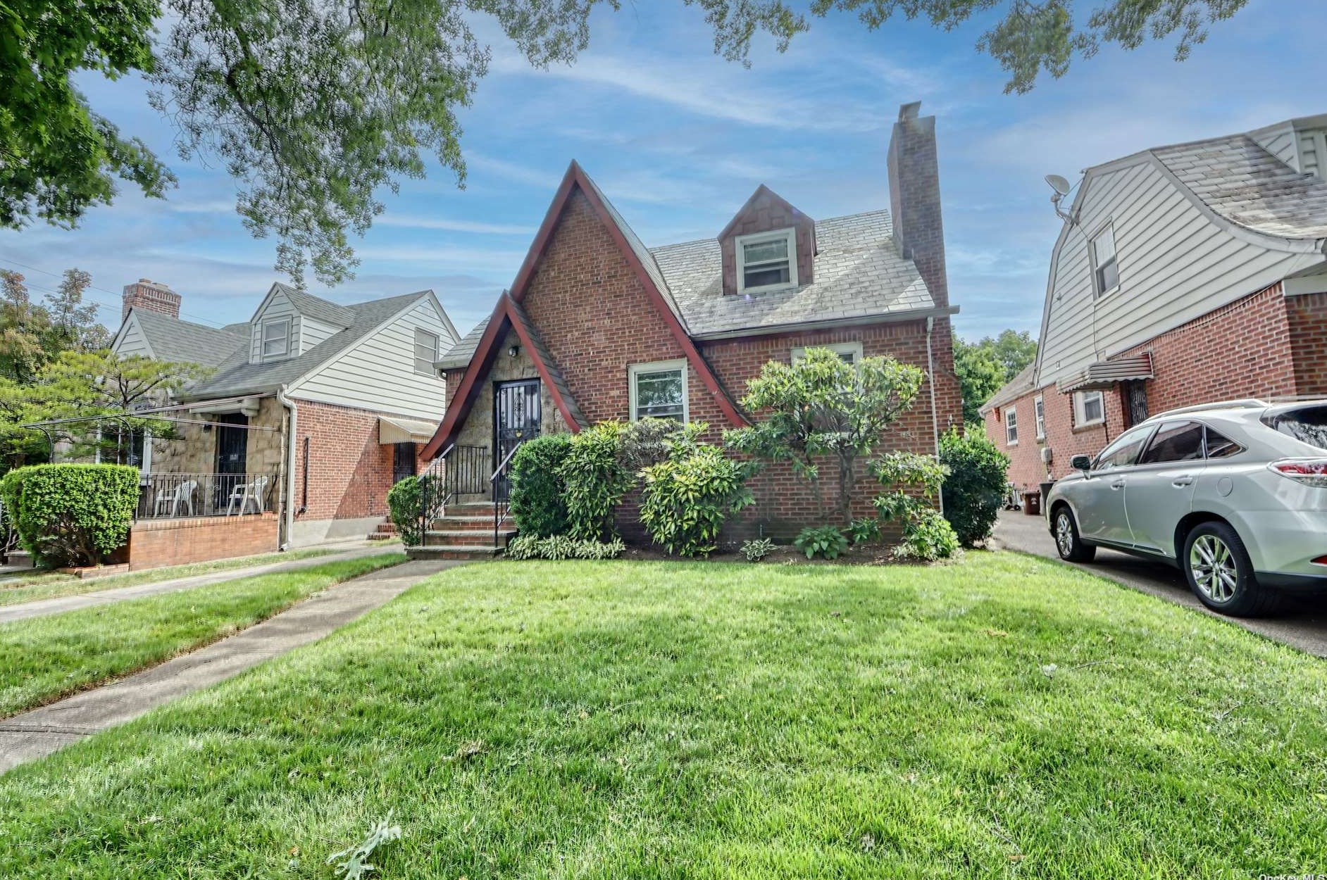73-07 186th St, Flushing NY  11365-1108 exterior