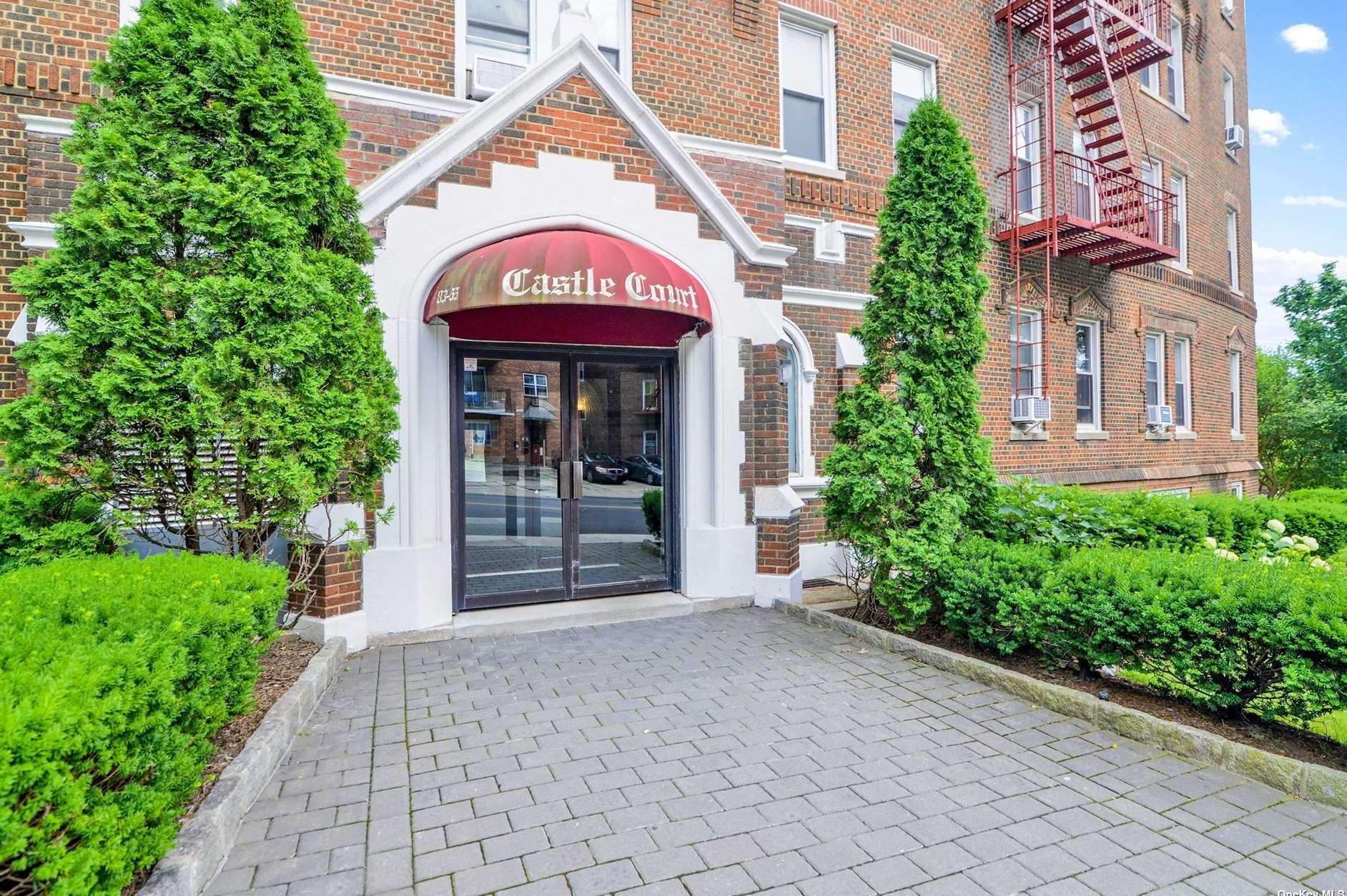 83-55 Lefferts Blvd #3f, Jamaica, NY 11415