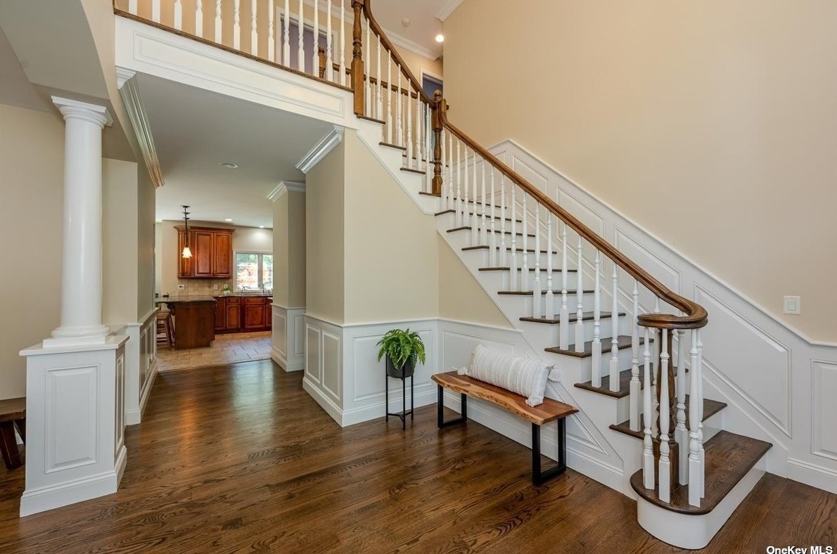 114 Alden Dr, Prt Jefferson Station, NY 11777-1404