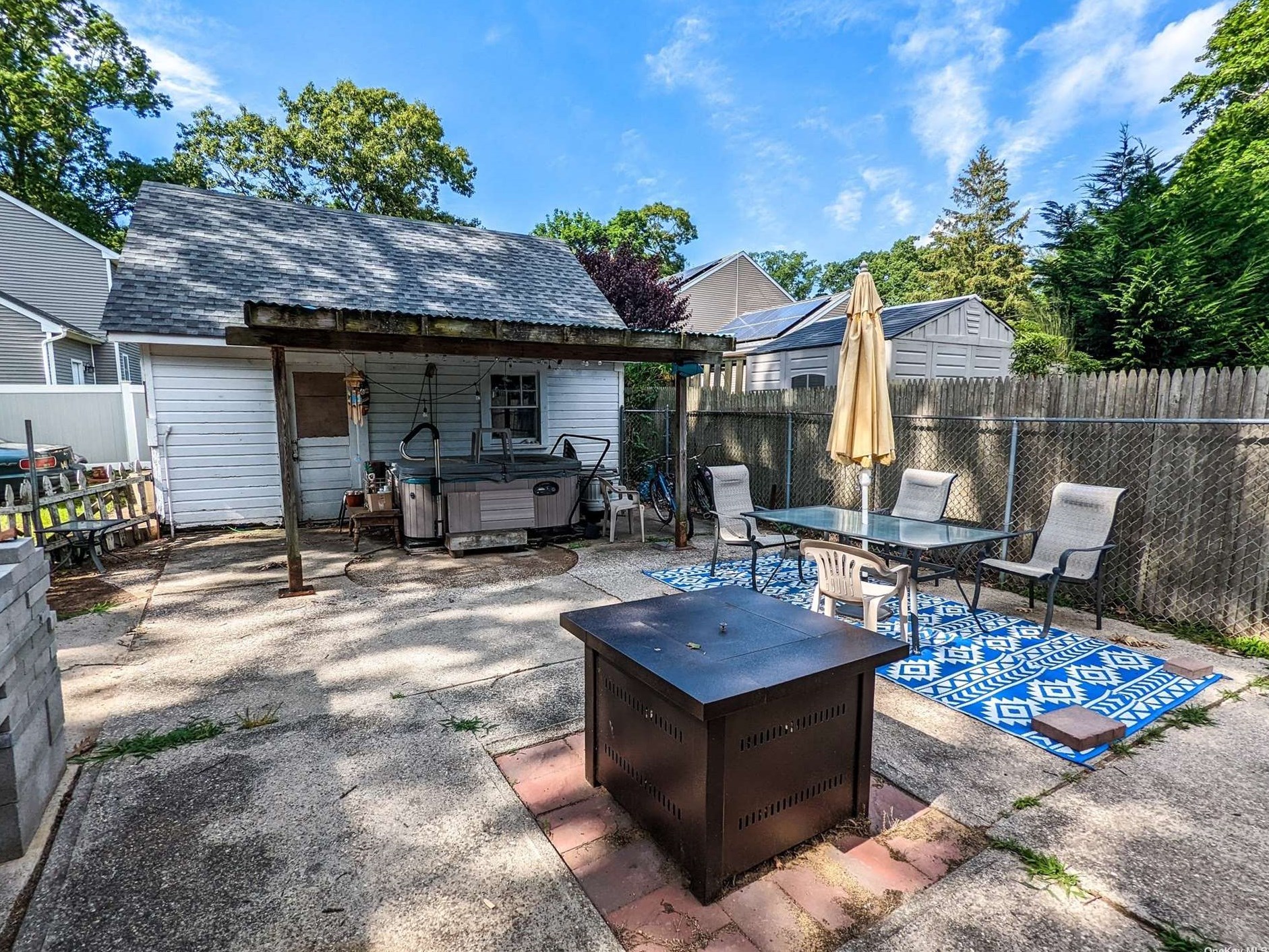27 Odin Rd, Rocky Point NY  11778-9568 exterior