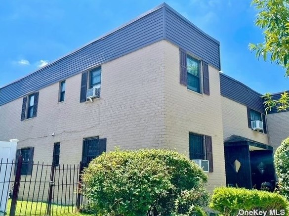 14754 72nd Ave, Flushing, NY 11367-2544