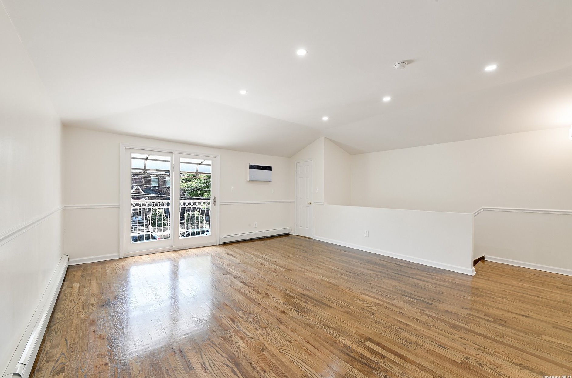 90-51 Pitkin Ave #2, Jamaica, NY 11417