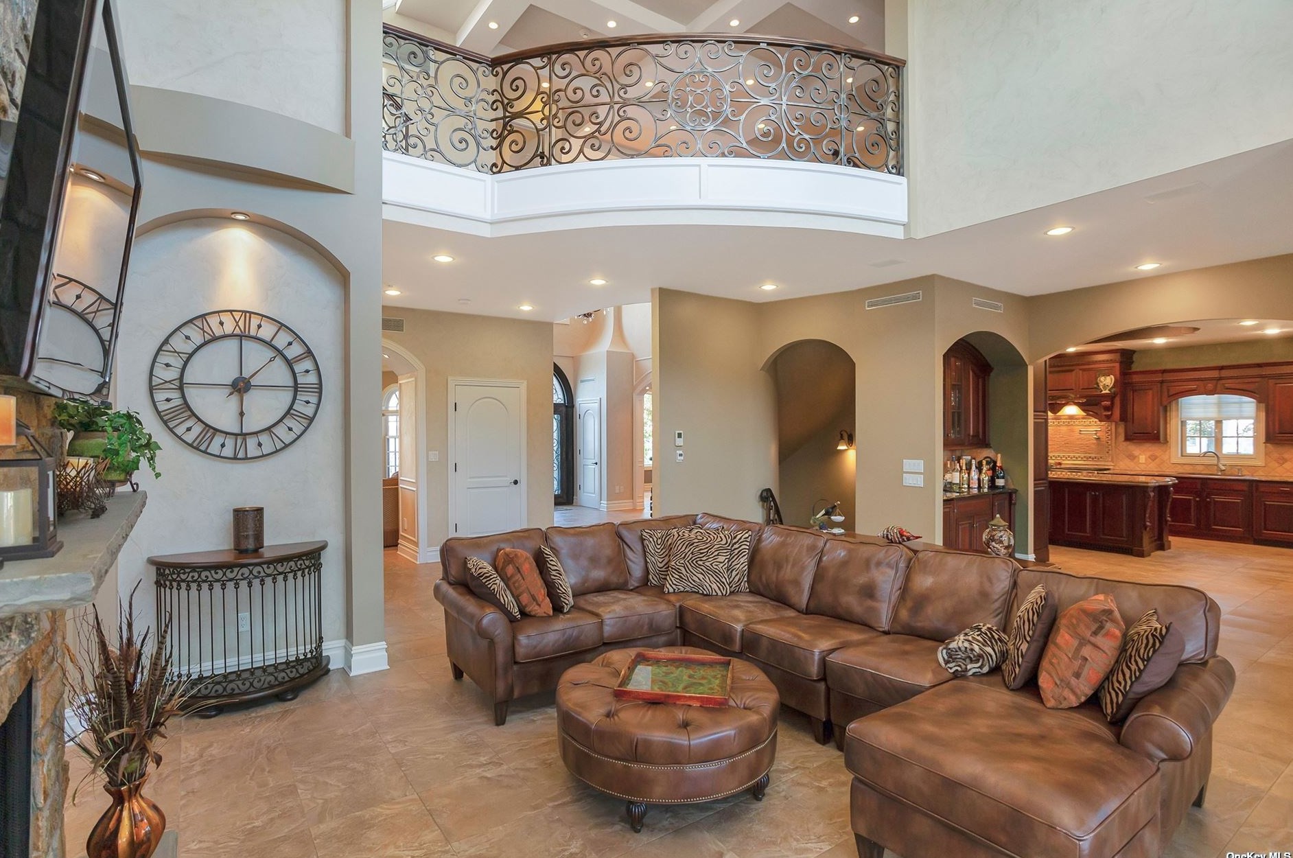 32 Boulevard, Flushing NY 11357-1003 exterior