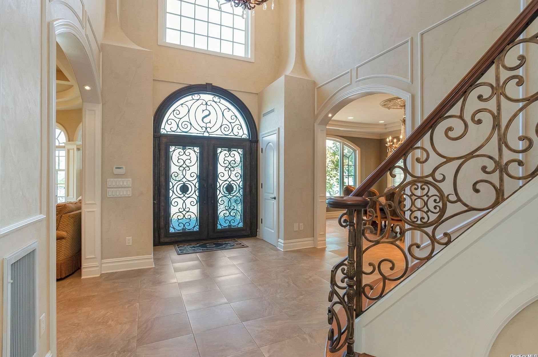 32 Boulevard, Flushing NY 11357-1003 exterior