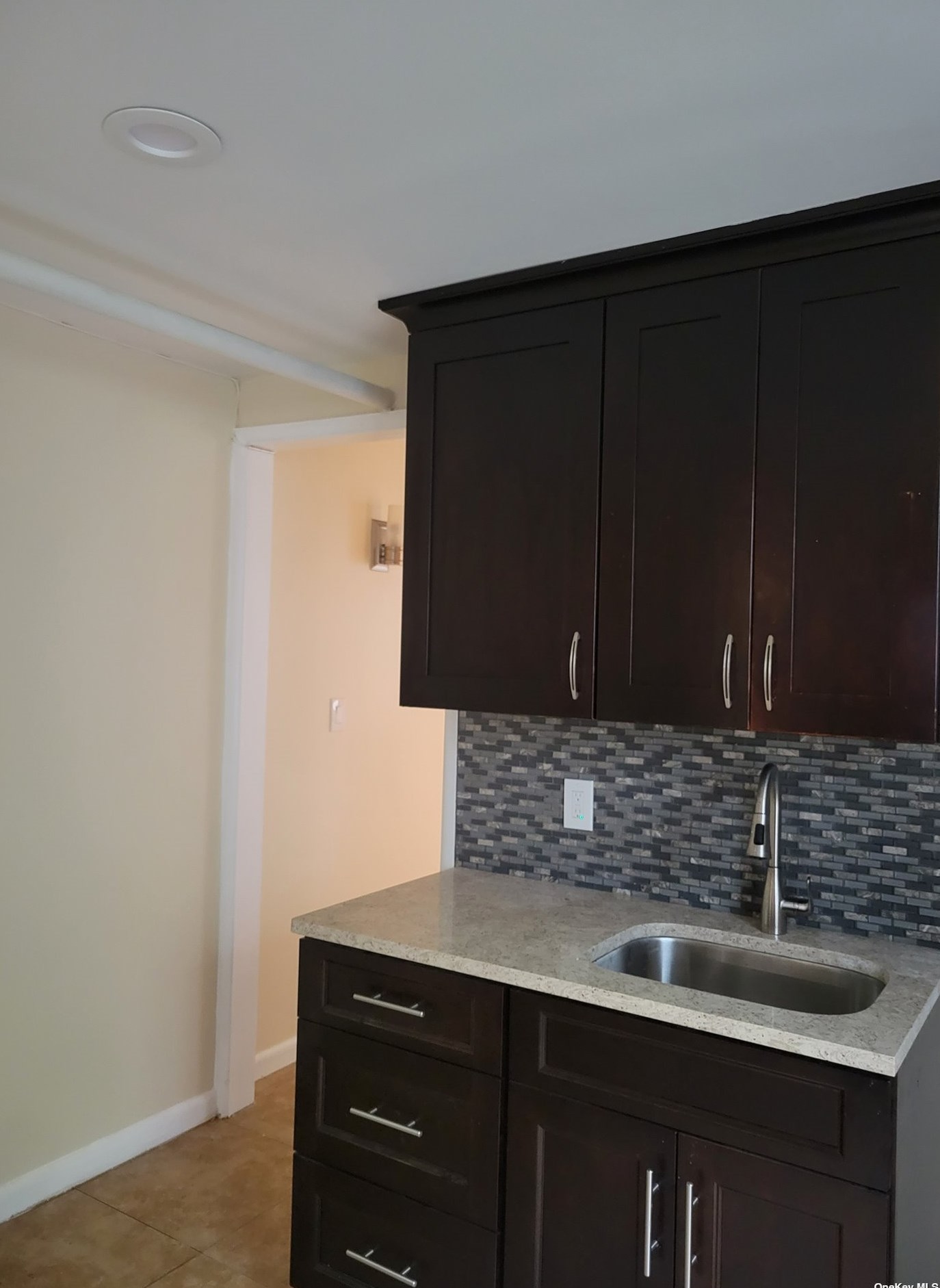 2845 37th St, Brooklyn, NY 11224-1516