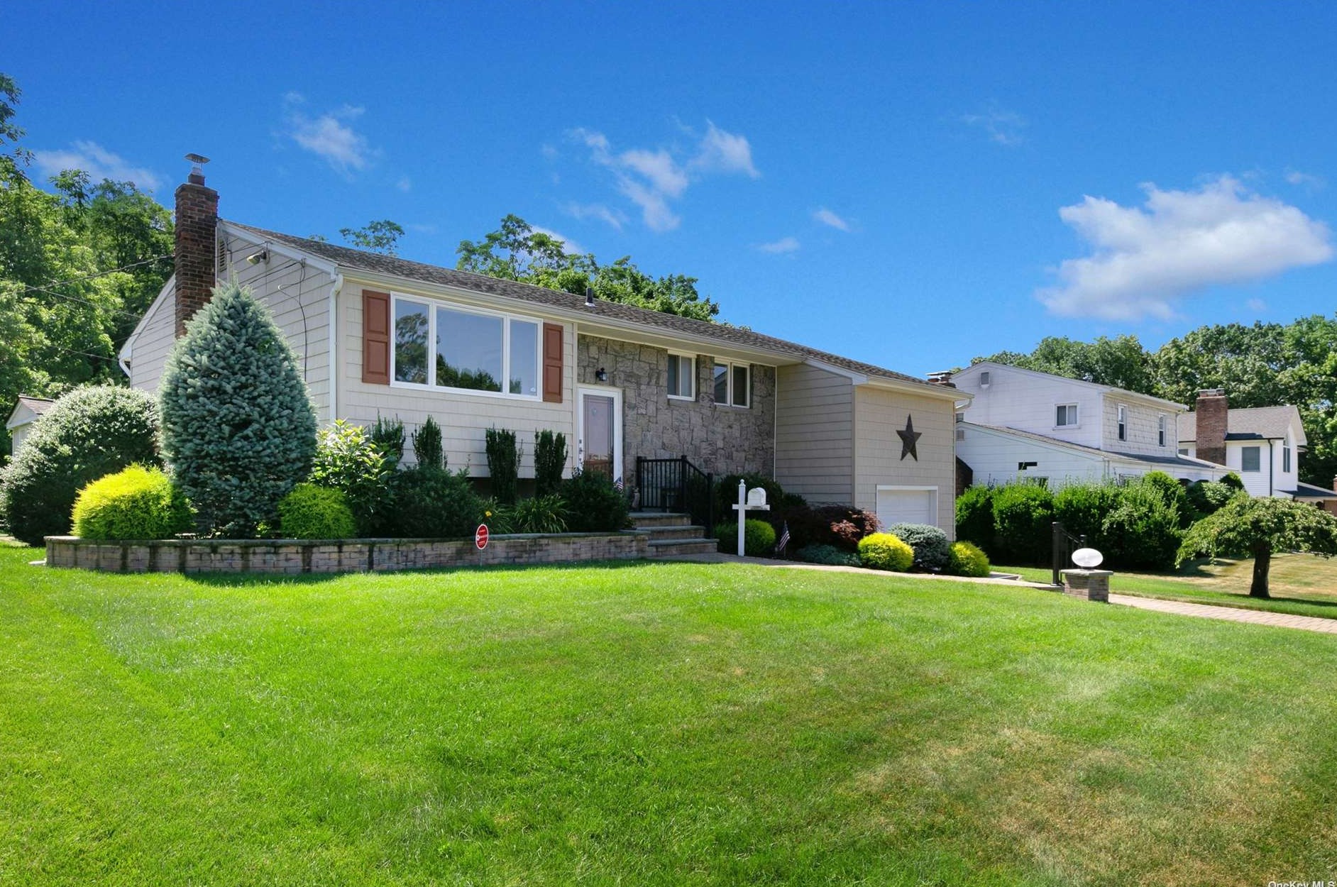 80 Jerome Dr, Farmingdale, NY 11735 MLS 3415862 Coldwell Banker