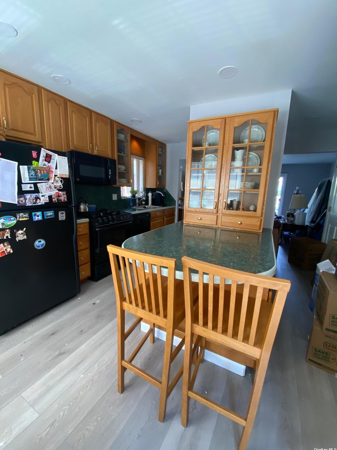 930 130th St, Flushing, NY 11356-1912