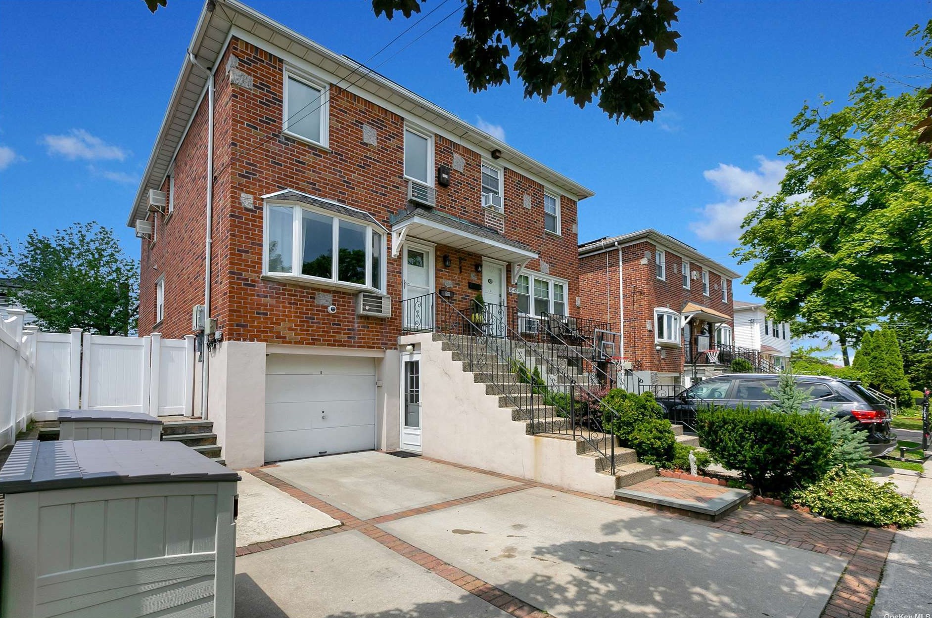 16-54 201st St, Flushing, NY 11360-1015