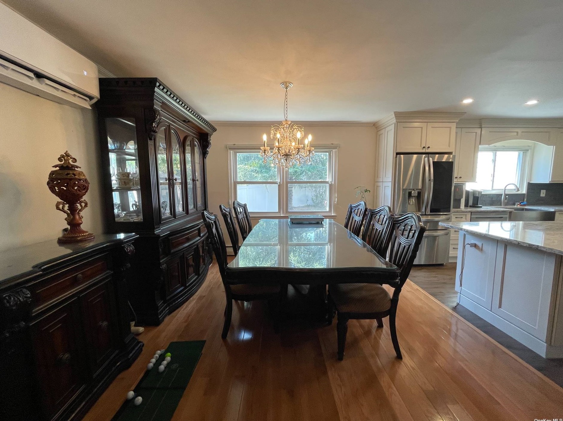 1305 Prospect Ave, Hempstead, NY 11554-4742
