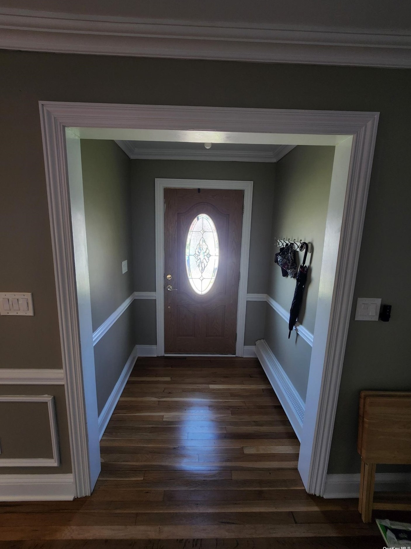 1864 Gerald Ave, Hempstead, NY 11554-1004