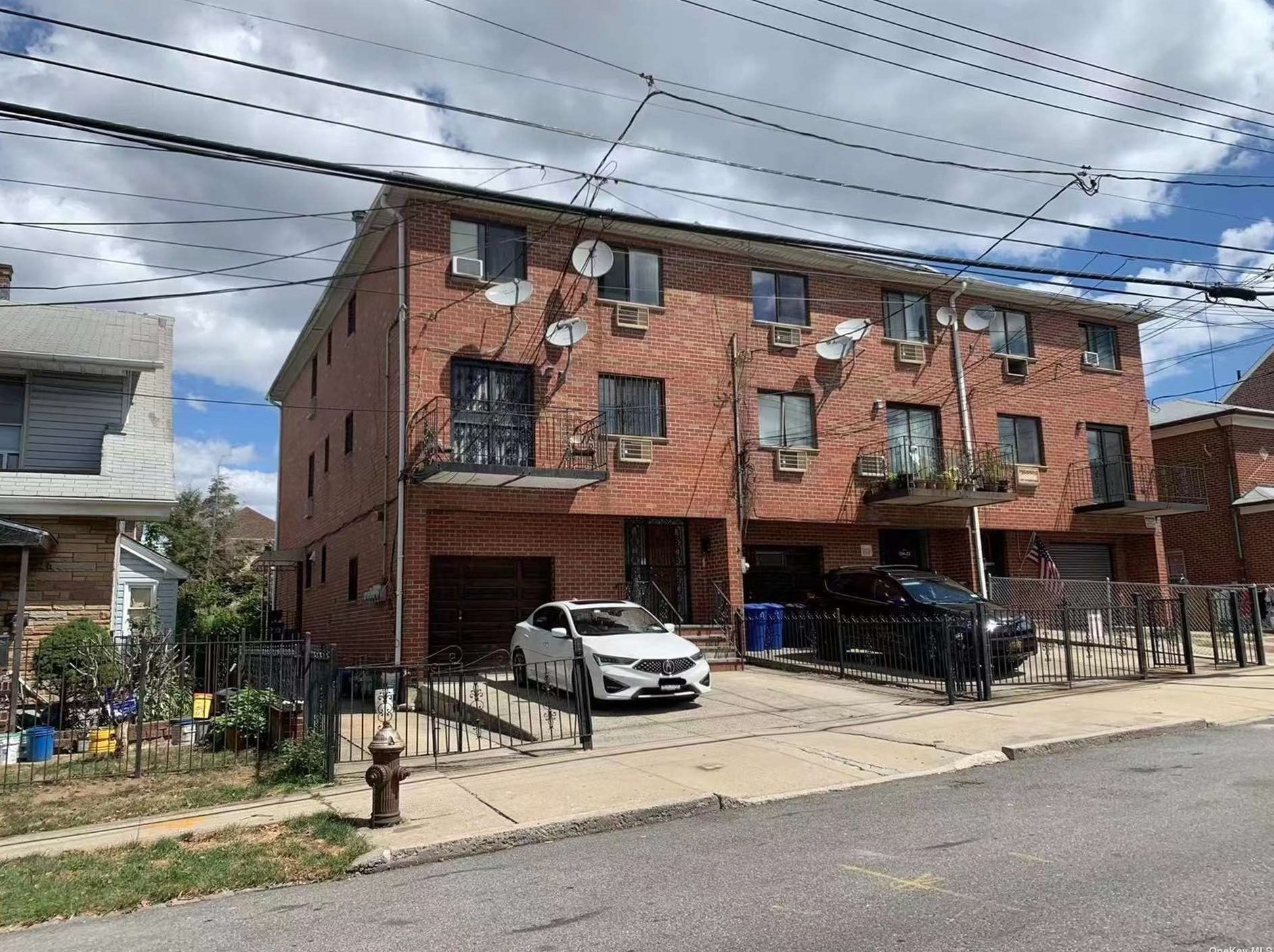 134-21 58th St, Flushing NY  11377-1219 exterior