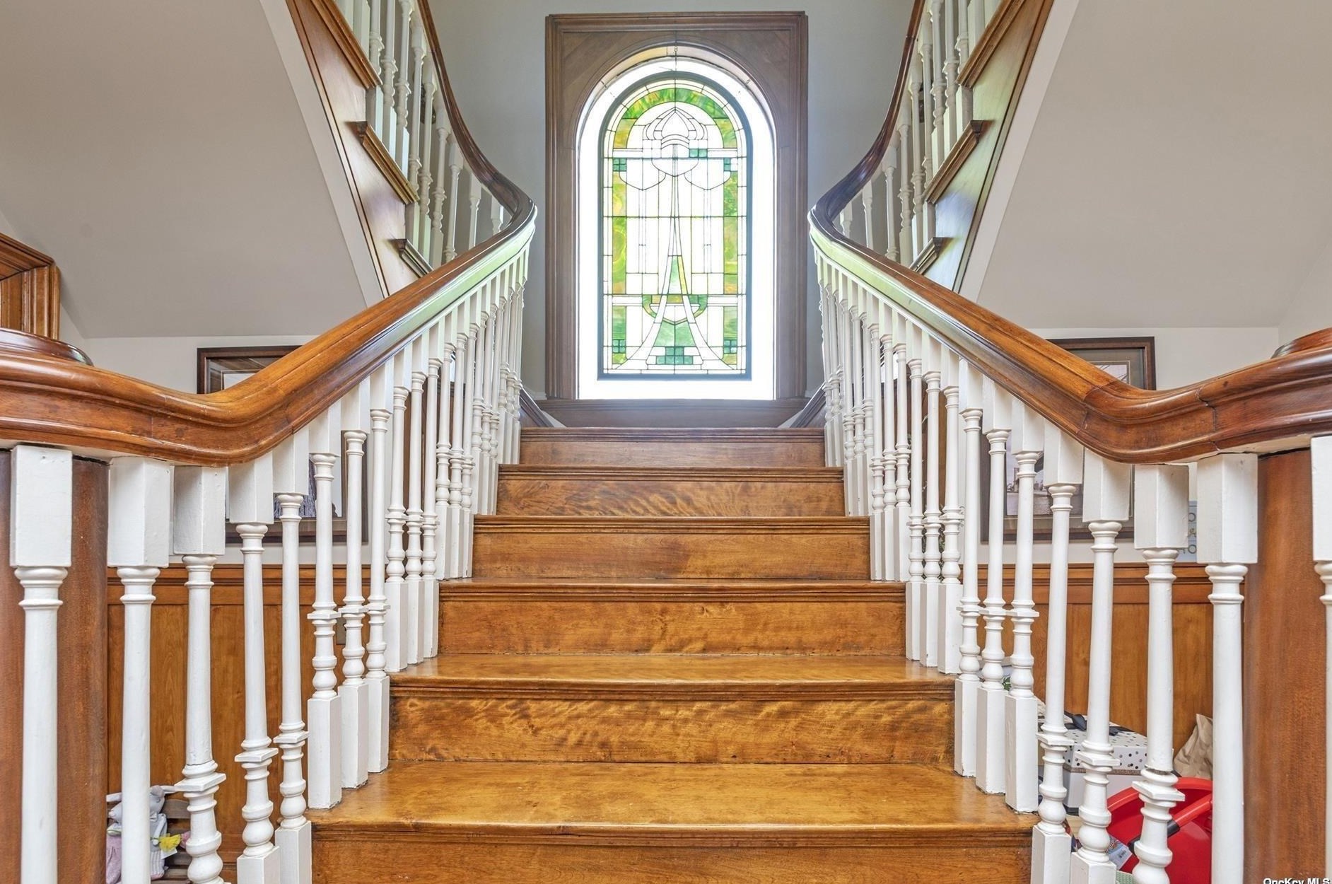 169 Magnolia Blvd, East Atlantic Beach NY  11561-3320 exterior