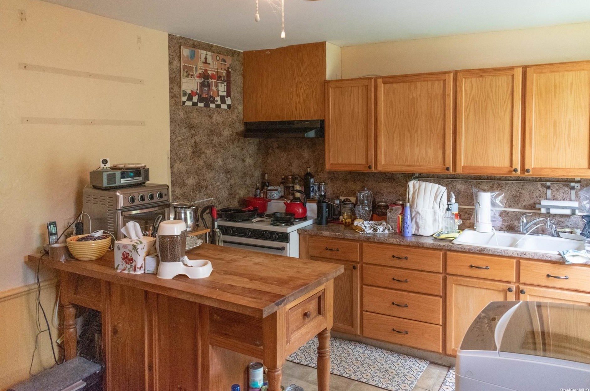 13 Cross St, Beacon NY 12508-1803 exterior